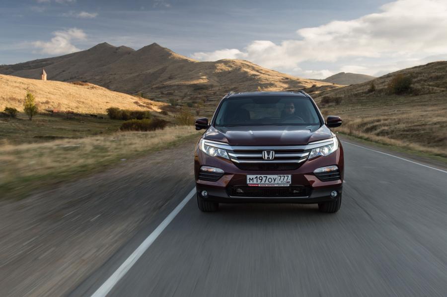  Honda Pilot 2015 года  (CIS) (фото 4 из 30)